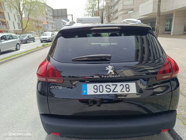 Peugeot 2008 1.6 BlueHDi Style - 2