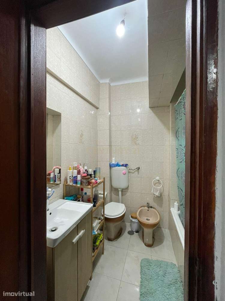 Apartamento T1 ( + 1) em Queluz com vista Panorâmica-19