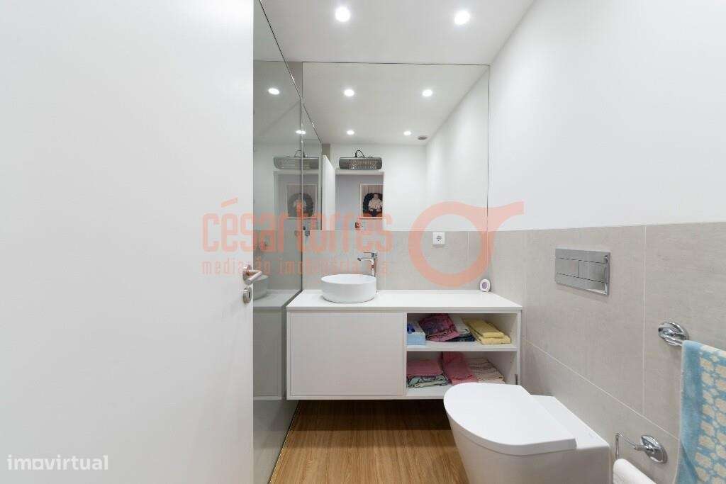 Apartamento T3 Miramar-9