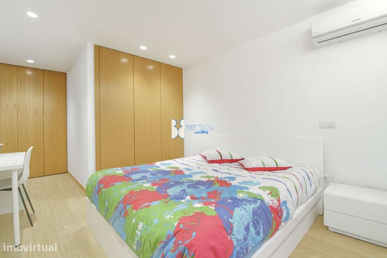 EXCELENTE T3, VARANDAS, TERRAÇOS E GARAGEM DUPLA–CALENDÁRIO,FAMALI-14