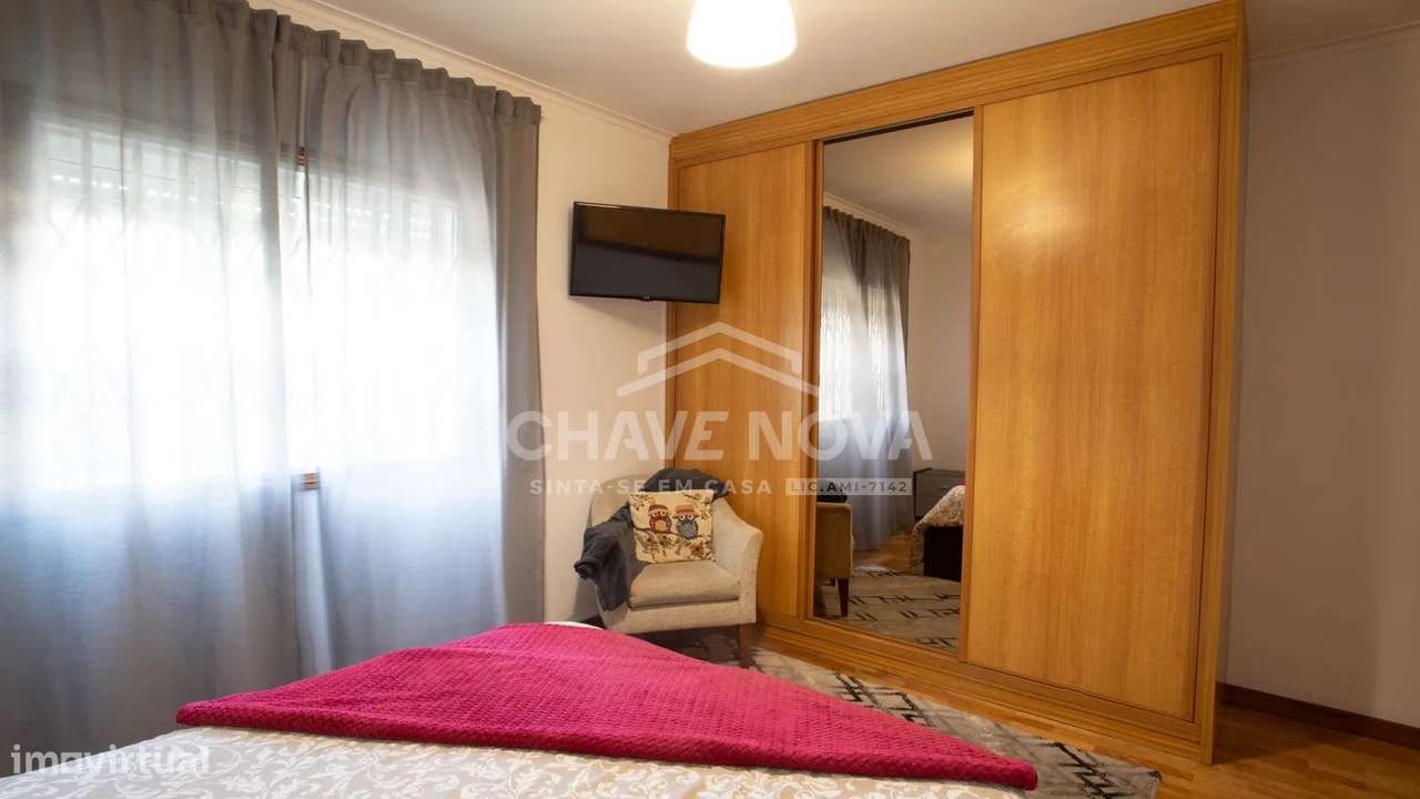 T1+1 c/ Terraço e Lugar de Garagem em Vilar do Paraíso-18