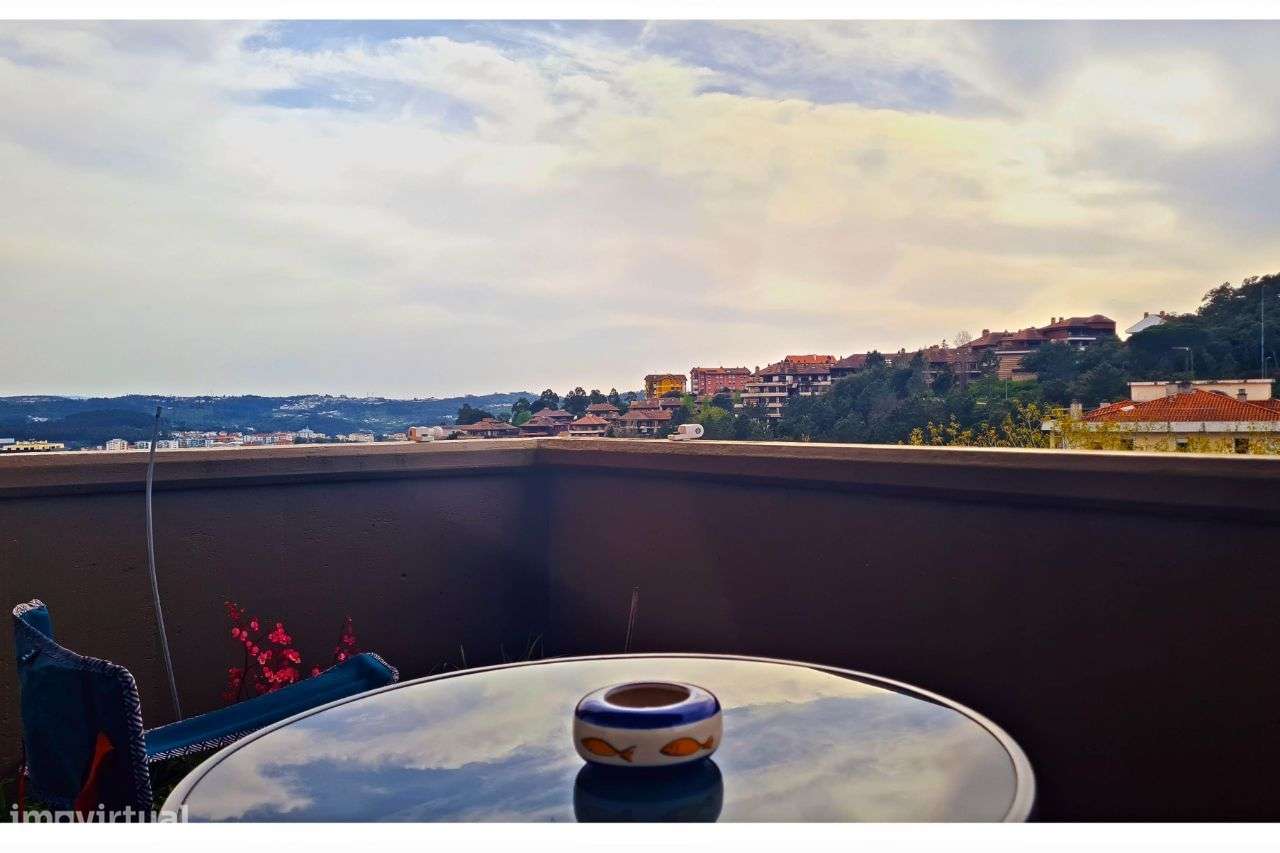 Coimbra T3 desafogado com garagem - Grande imagem: 5/25