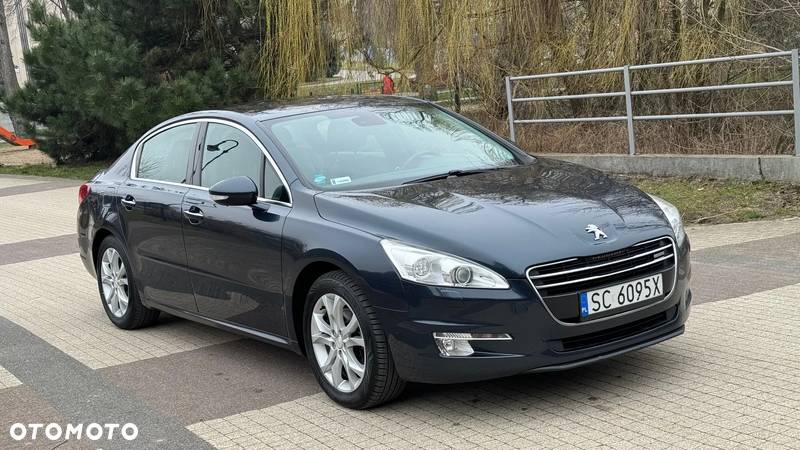 Peugeot 508 RXH Hybrid4 - 10