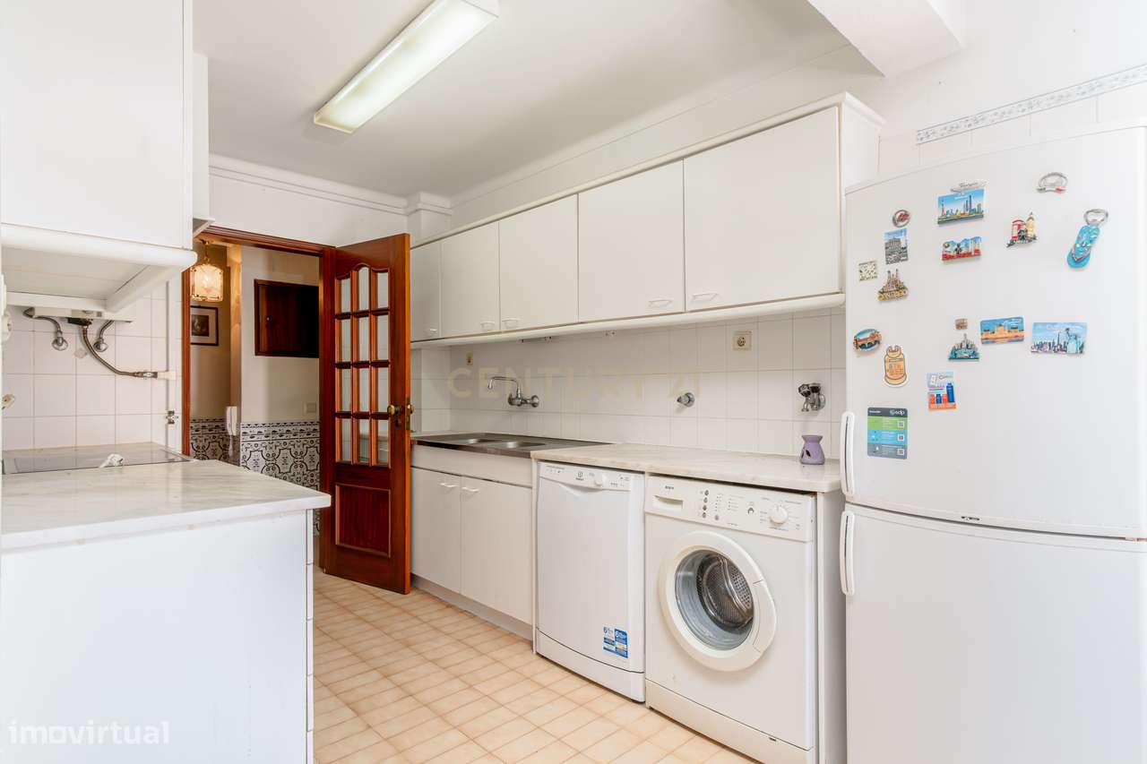 T2 em Caselas – Oportunidade para Criar a Casa dos Seus Sonhos-15