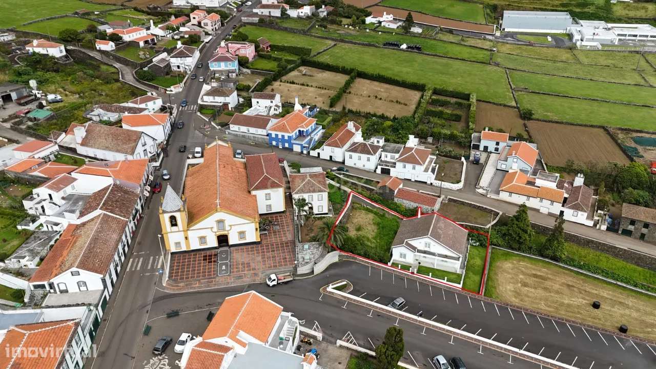 Moradia T3 em Santa Bárbara - Ilha Terceira-8