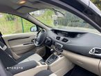 Renault Scenic - 11