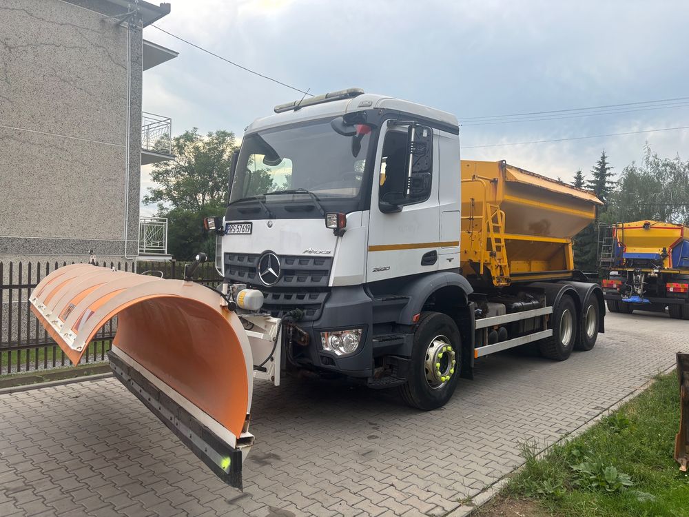 Mercedes-Benz Arocs 2014