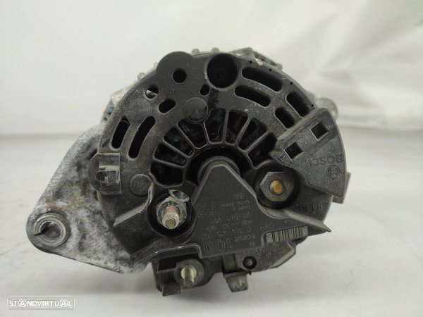 Alternador Opel Corsa C (X01) - 3