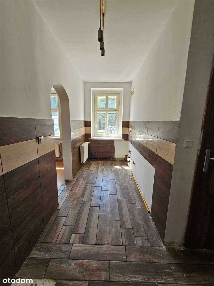 Ruda Śląska > Nowy Bytom >DAMROTA-4