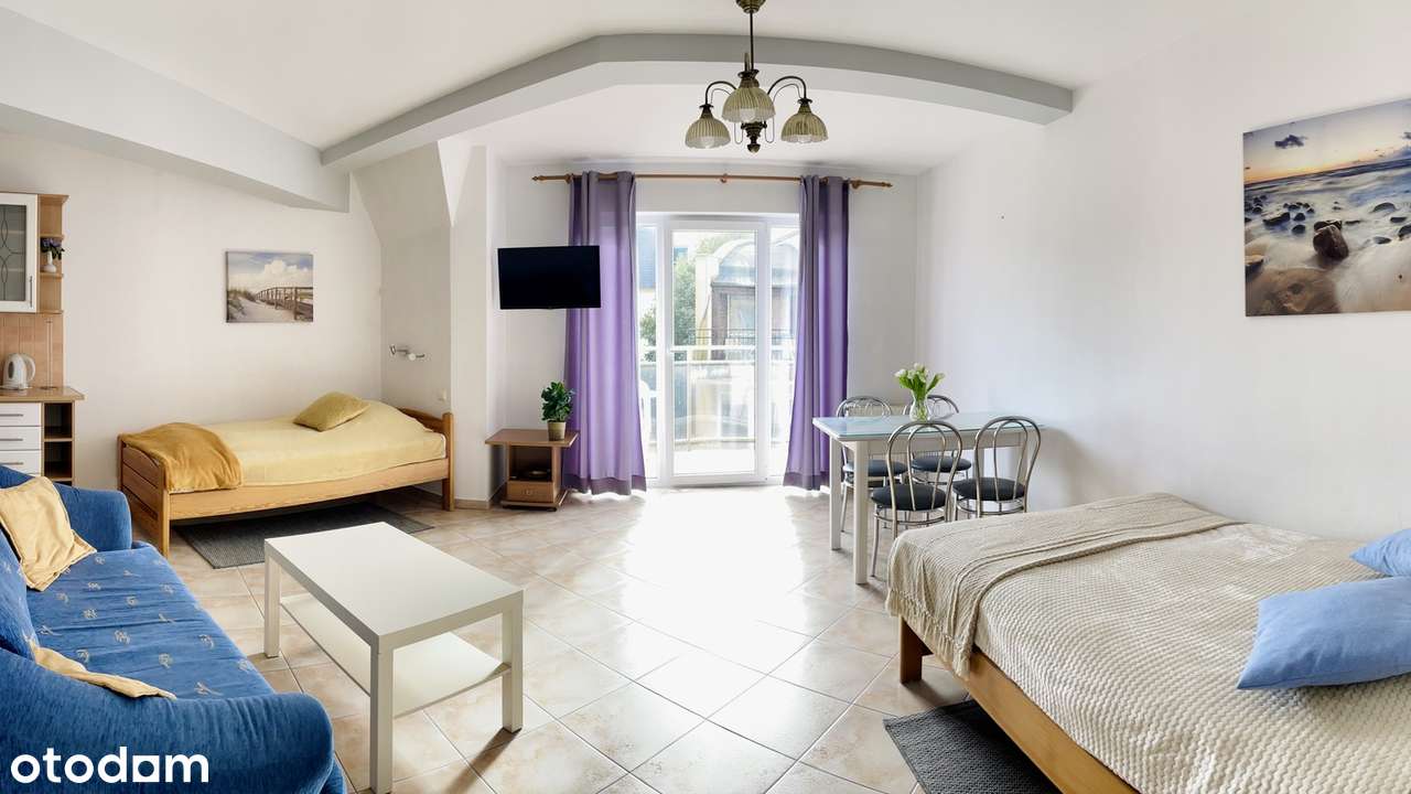 Słoneczna kawalerka w kołobrzeskim PORCIE-4