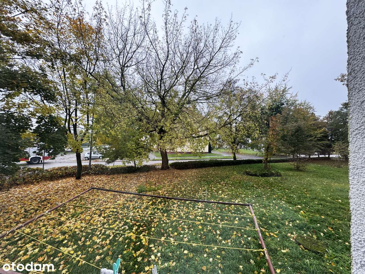 Przestronne trzypokojowe mieszkanie na sprzedaż – ul. Altanowa-9