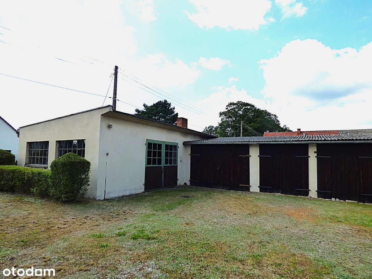 Klimatyczny dom z zabudowaniami of. 2510B-16