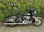 Harley-Davidson Street GLIDE SPECIAL - 13