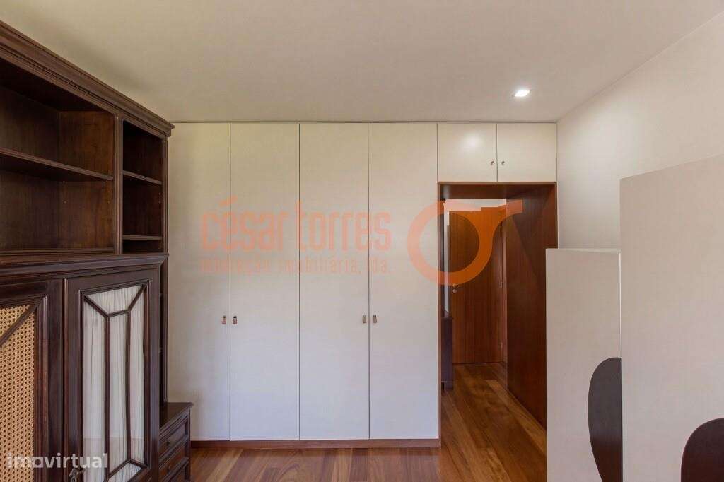 Excelente T3 aproximadamente a 500m da praia da Granja-16