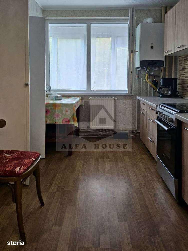 Apartament cu trei camere, zona Centrul Civic,  71 mp - Imagine principală: 4/14
