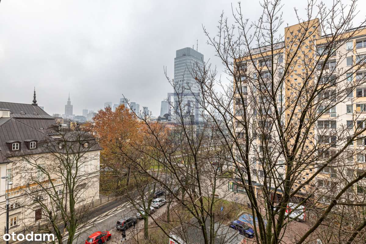 Metro Ratusz Arsenał | Stare Miasto | Balkon-12