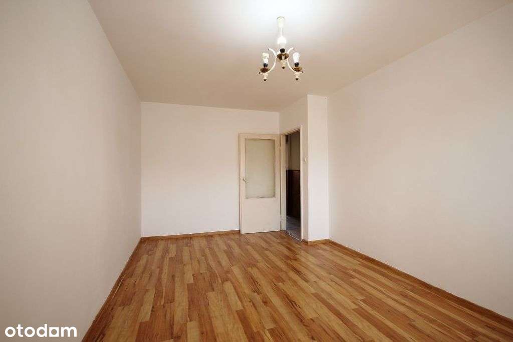 Atrakcyjne mieszkanie z balkonem w centrum miasta - Pełny obrazek: 5/11