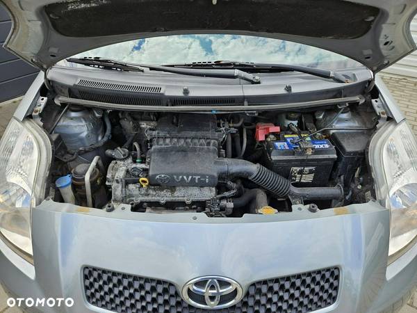 Toyota Yaris 1.3 VVT-i Luna - 20