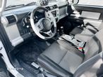 Toyota FJ Cruiser 4.0 4x4 - 13