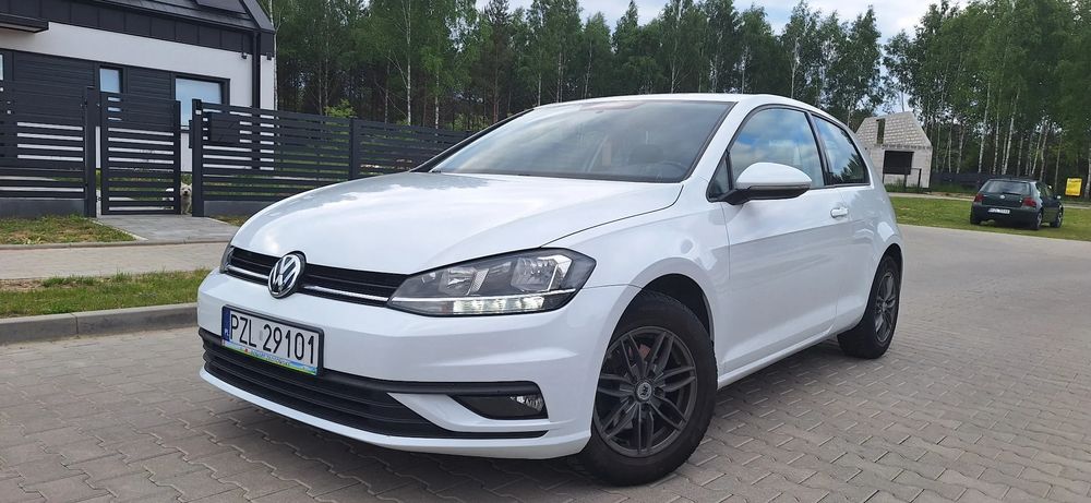 Volkswagen Golf VII 1.6 TDI BMT Comfortline 2017