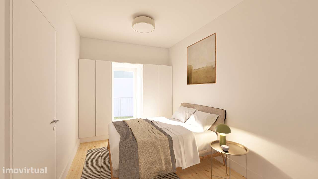 Estúdio c/ 84m² no Condomínio-Castelo, em Setúbal-1