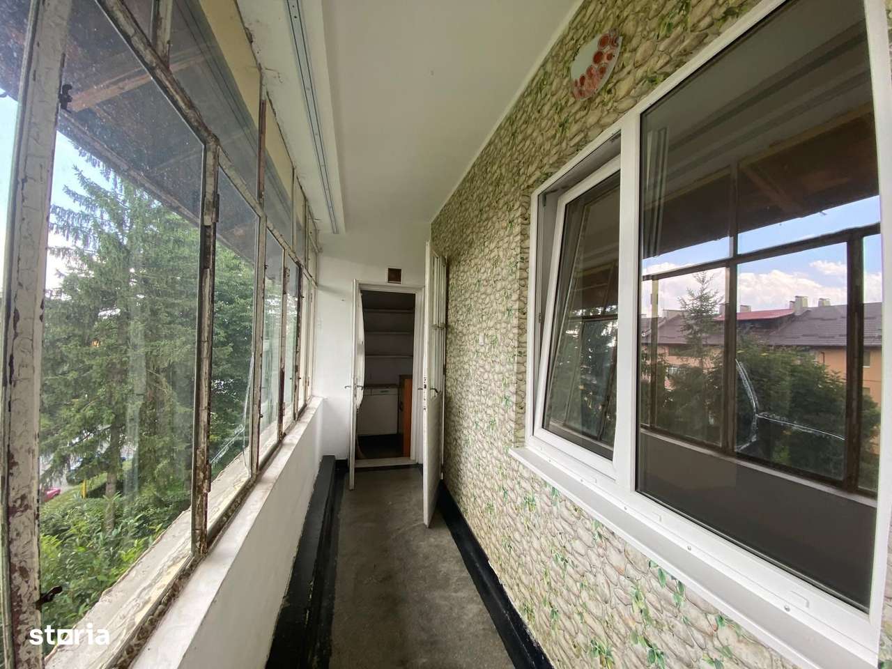 Apartament cu trei camere zona piata Astra-7