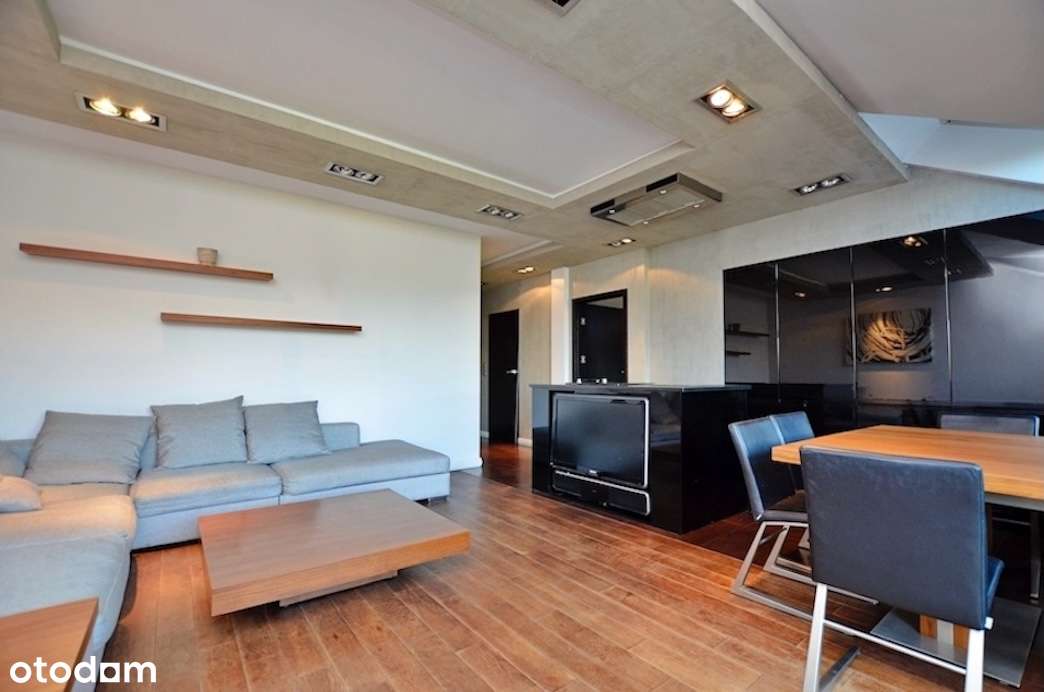 Przy parku, balkon, wysoki standard-0
