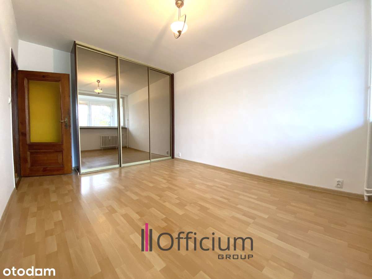 Sprzedam 3 pokojowe mieszkanie 62,5m2, Włochy-2