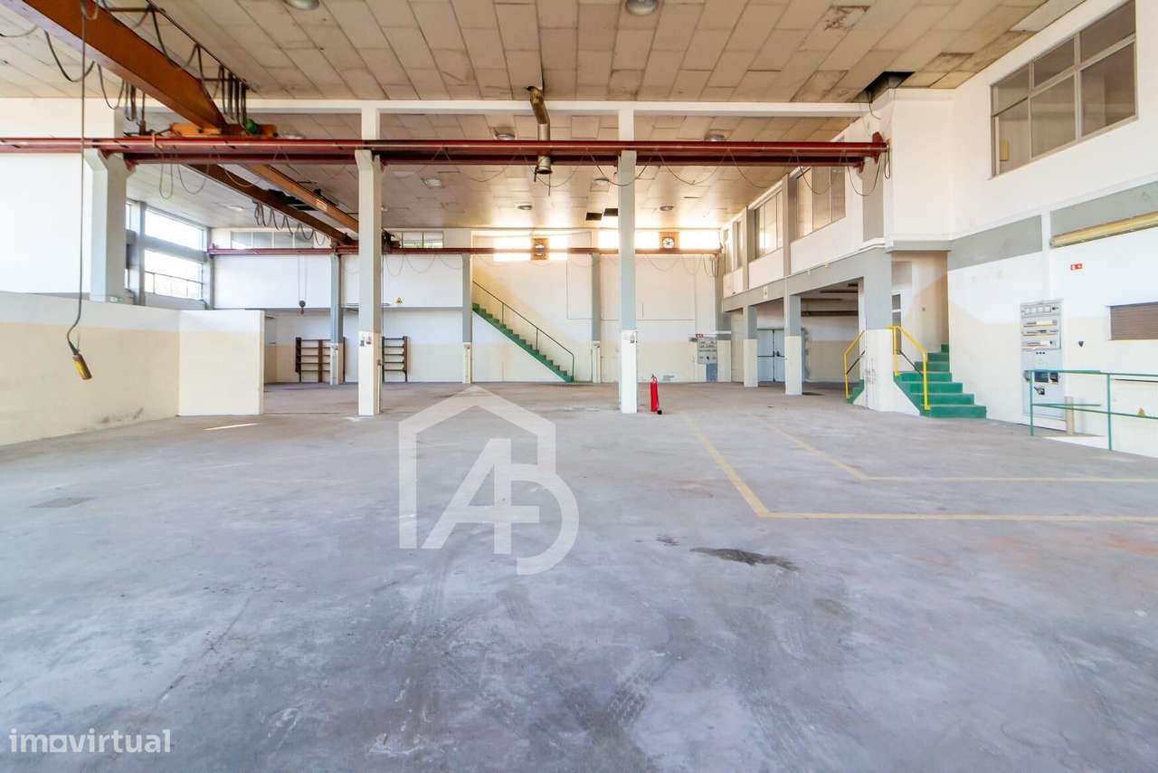 Armazém com Cave para Arrendamento – Pernelhas, Leiria - Grande imagem: 4/37