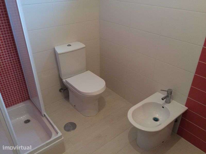 Apartamento T3 como novo situado 10min Coimbra - Grande imagem: 4/12