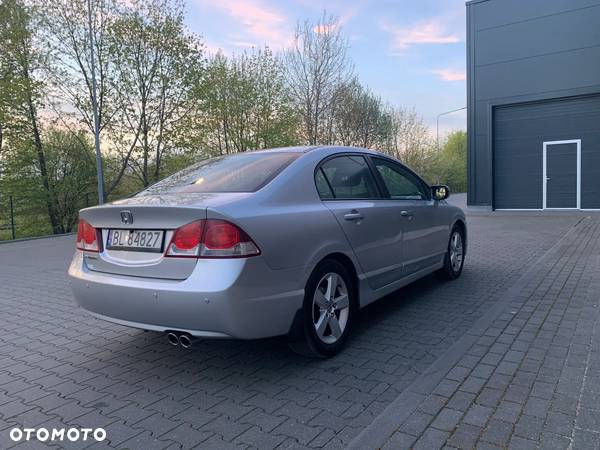 Honda Civic 1.8 Comfort - 4