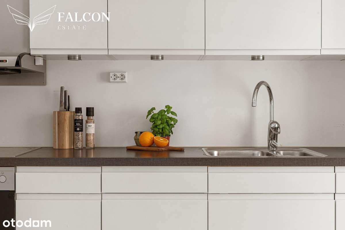 kawalerka z balkonem, dobry dojazd do centrum-0