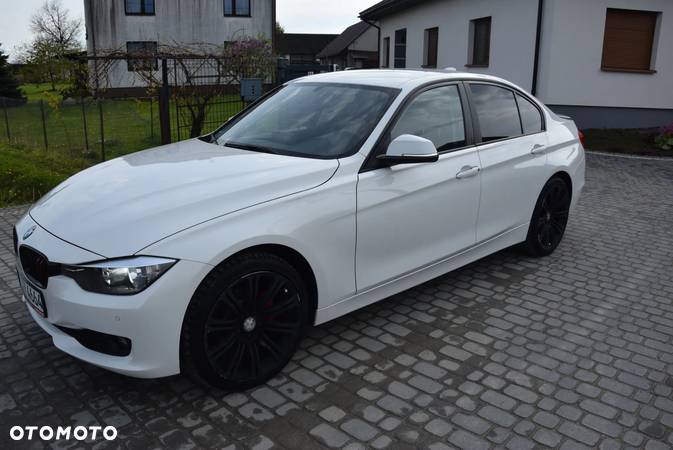 BMW Seria 3 316i Luxury Line - 7