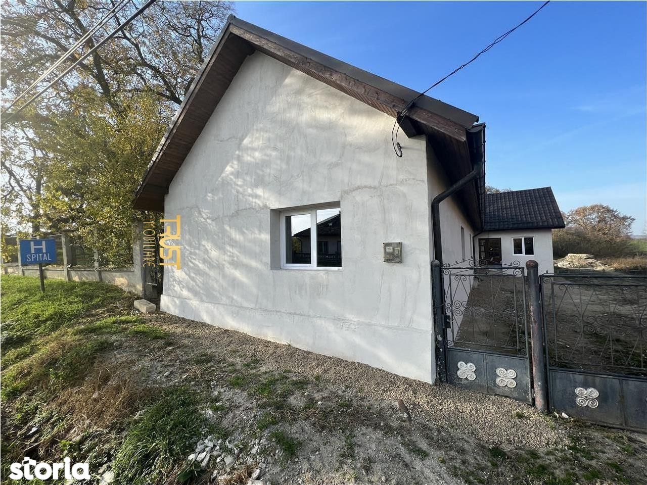 Casa de vanzare, comuna Mociu, la 35 de km de Cluj, sup. teren 1000mp