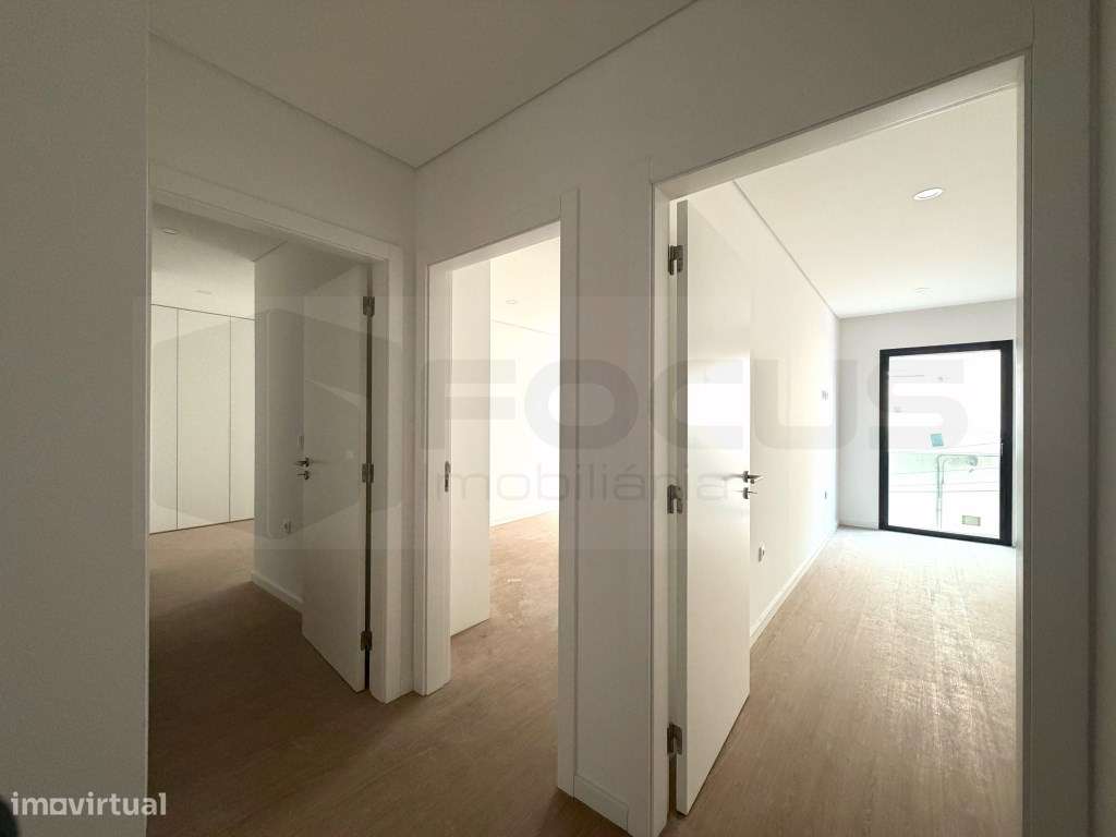 Novidade no mercado !!! Apartamento T2 Dplx com terraço- Aveiro / E... - Grande imagem: 3/19