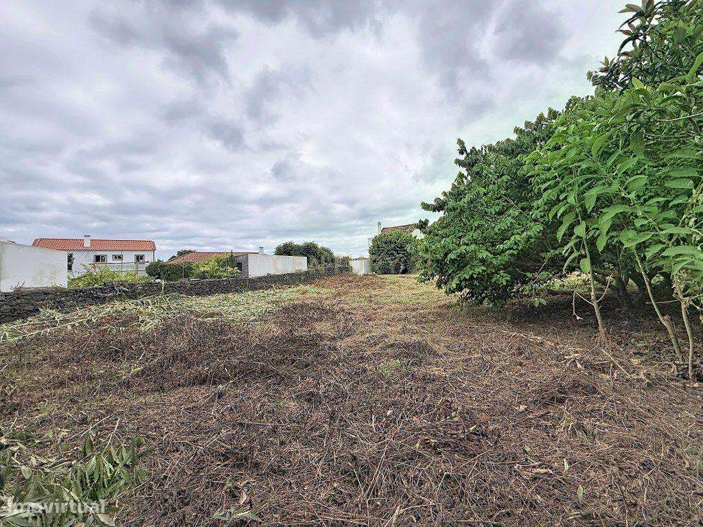 Terreno para Construção com 1.140 m² junto ao Pópulo – Livramento, Pon - Mais