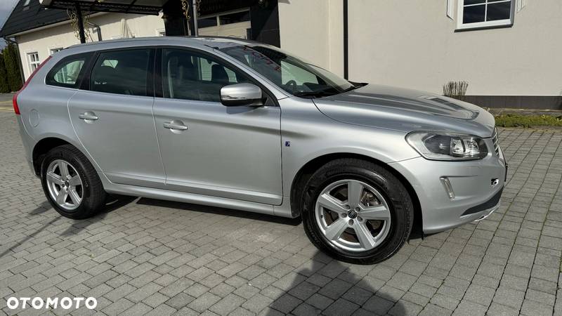 Volvo XC 60 D4 Drive-E Ocean Race - 24