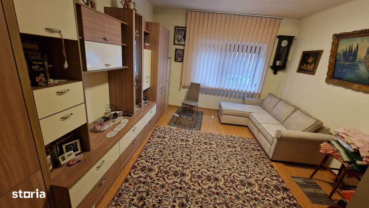 Garsonieră la casă  Aurel Vlaicu-4