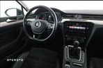 Volkswagen Passat Variant 2.0 TDI SCR BlueMotion Highline - 15