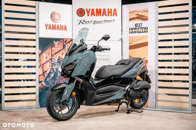 Yamaha X-max - 3