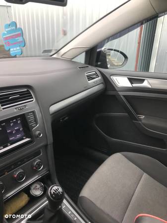 Volkswagen Golf VI 1.6 TDI CityLine - 22