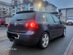 Volkswagen Golf - 4