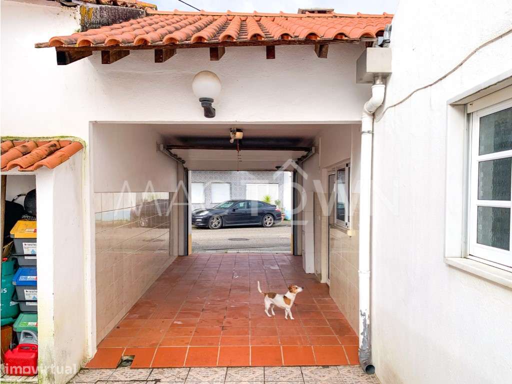 T3 Renovada com Espaço Exterior e Garagem - Grande imagem: 3/25