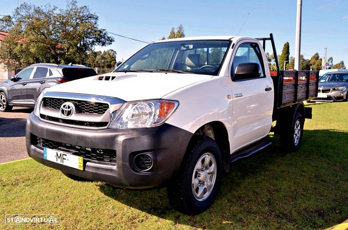 Toyota Hilux 2.5 D-4D 4WD CE CM - 3