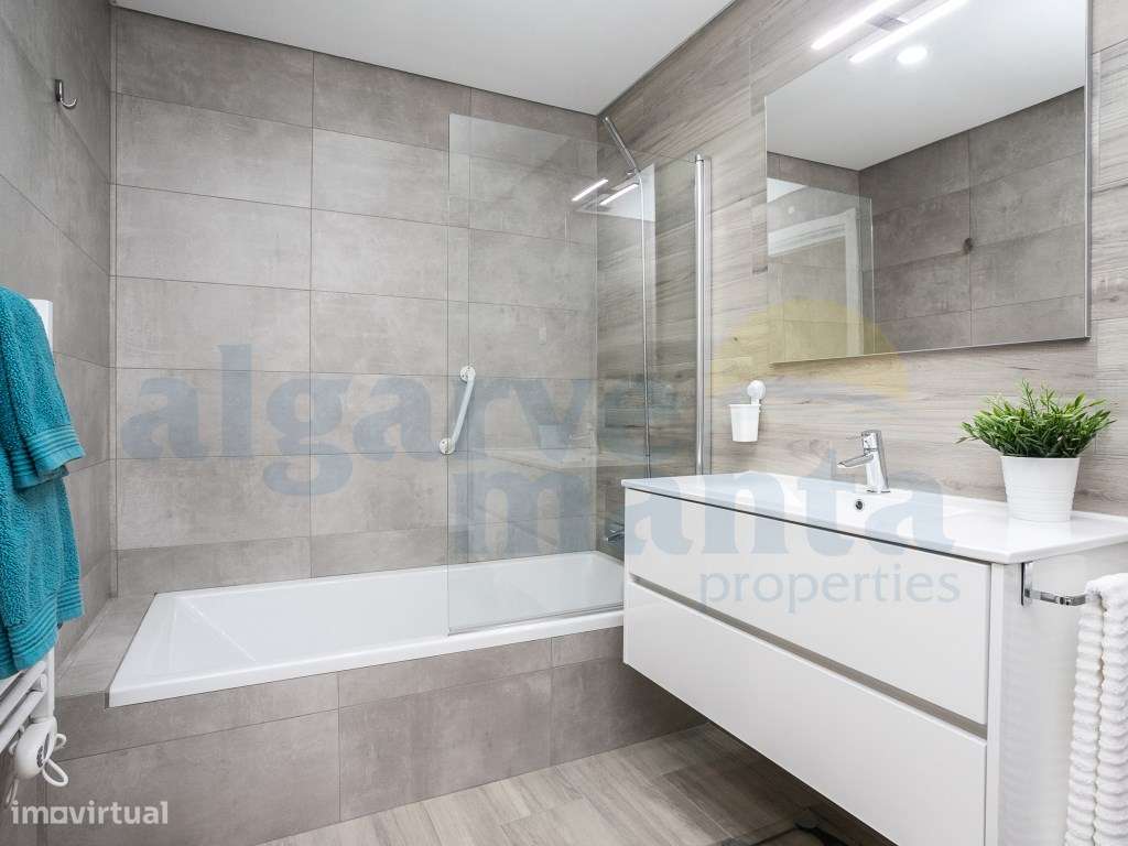 Moradia T3+2 Contemporânea - Pegada, Tavira, Algarve-48