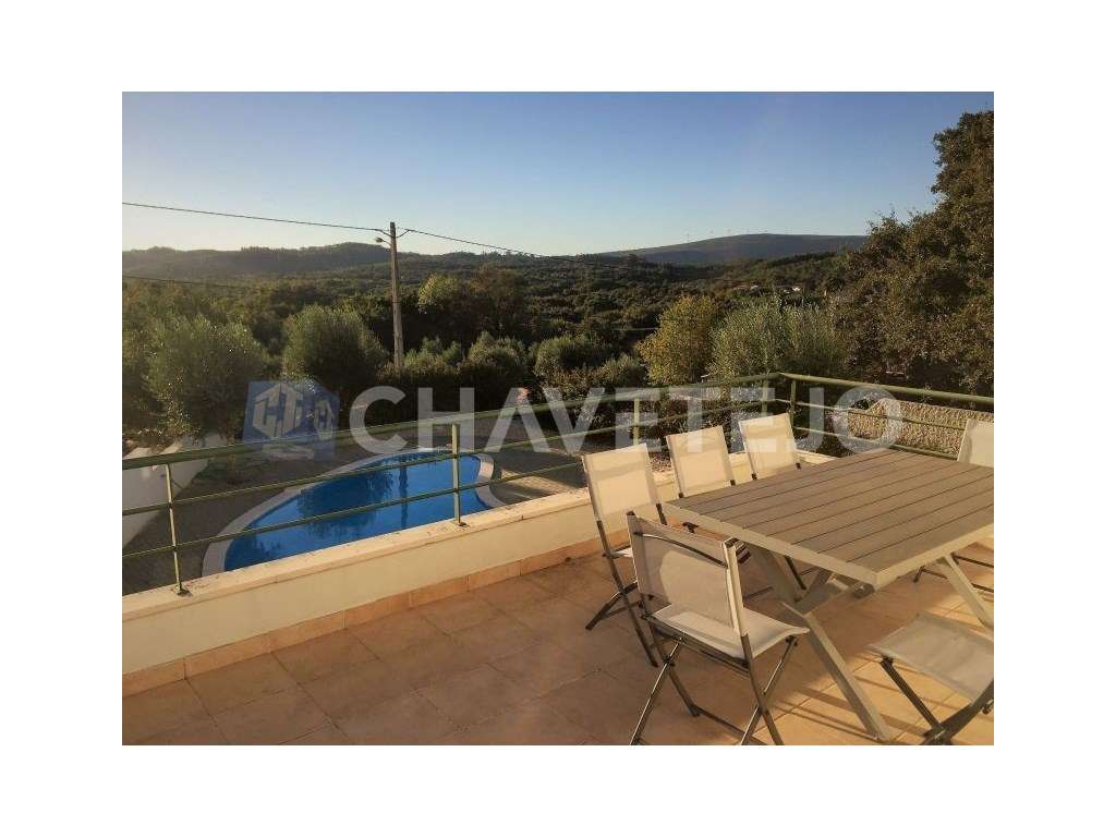 Moradia T6 com Piscina perto de Alvaiázere - Grande imagem: 4/33