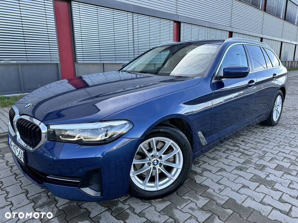 BMW Seria 5 520d MHEV Sport - 1