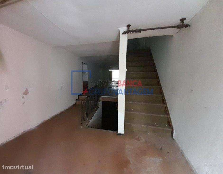 Moradia T7 - Angra do Heroismo - Grande imagem: 3/8