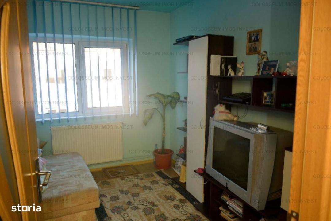 Apartament 4 camere,decomadat,2 bai - zona Tractorul - Imagine principală: 4/7