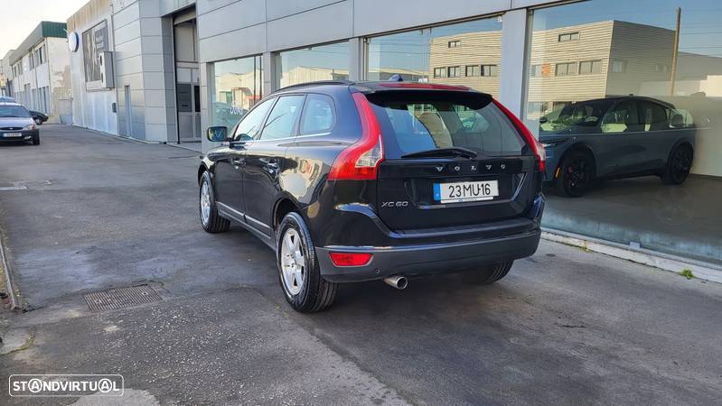 Volvo XC 60 2.0 D3 Drive - 5